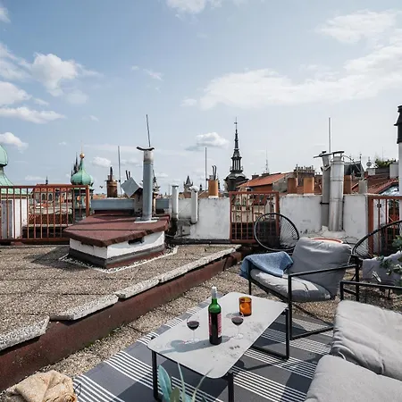 Appartement Roof View And Parking Assistance