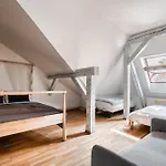 Roof View And Parking Assistance *