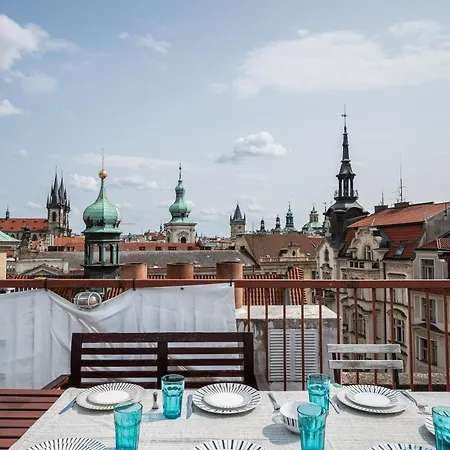 Apartment Roof And Parking Assistance *
