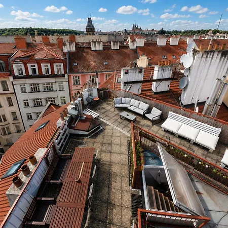 Roof And Parking Assistance Apartment Prague