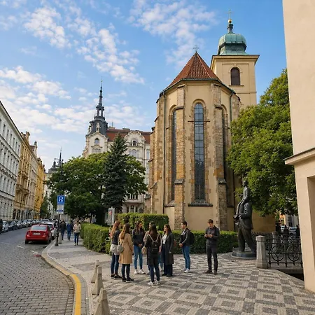 Roof And Parking Assistance Apartment Prague