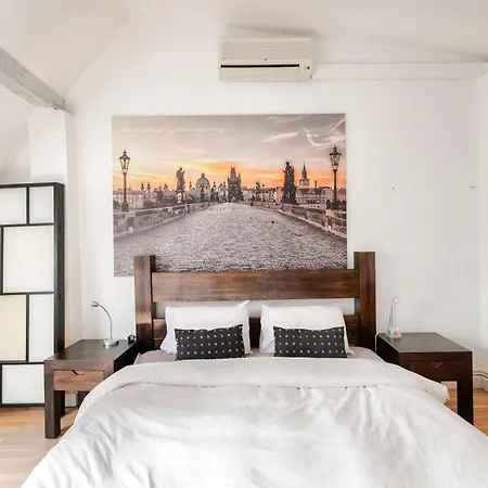Roof And Parking Assistance Apartman *