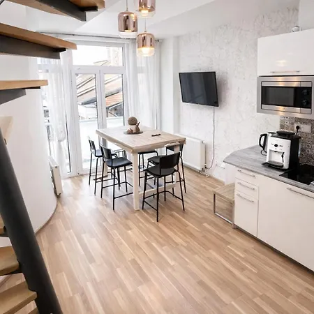 Apartman Roof And Parking Assistance *